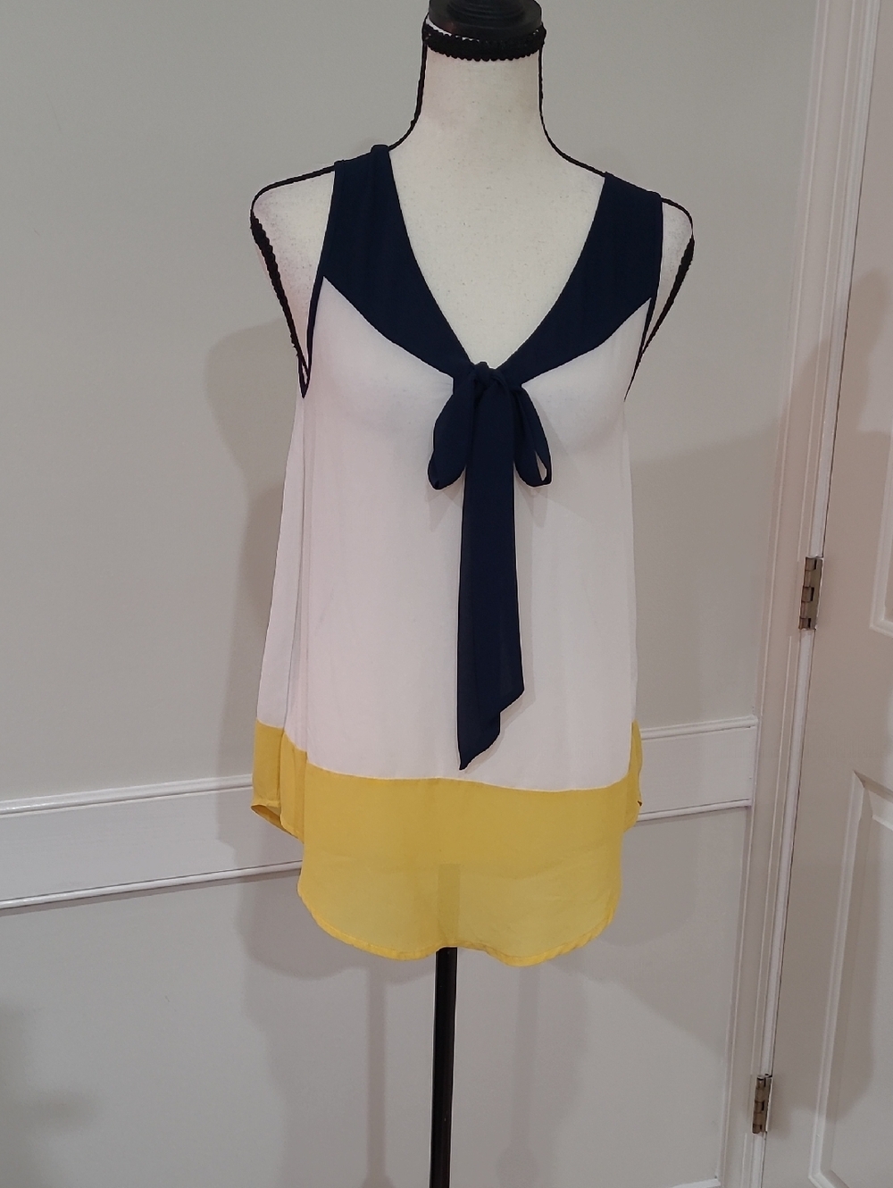 Ya Los Angeles Sleeveless Color-Block Top in Navy, White & Yellow - Size S